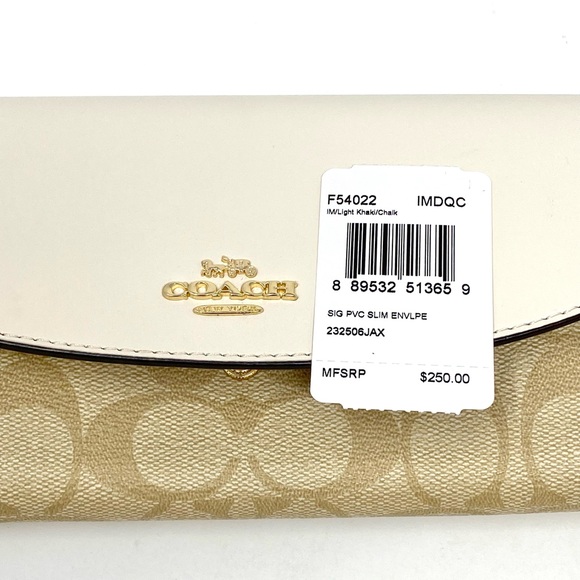 NWT Coach Wallet - Picture 8 of 8